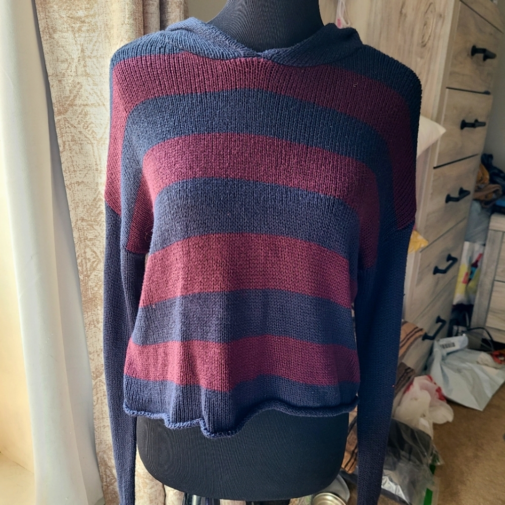 ❗️2 for 25❗️Striped hooded sweater